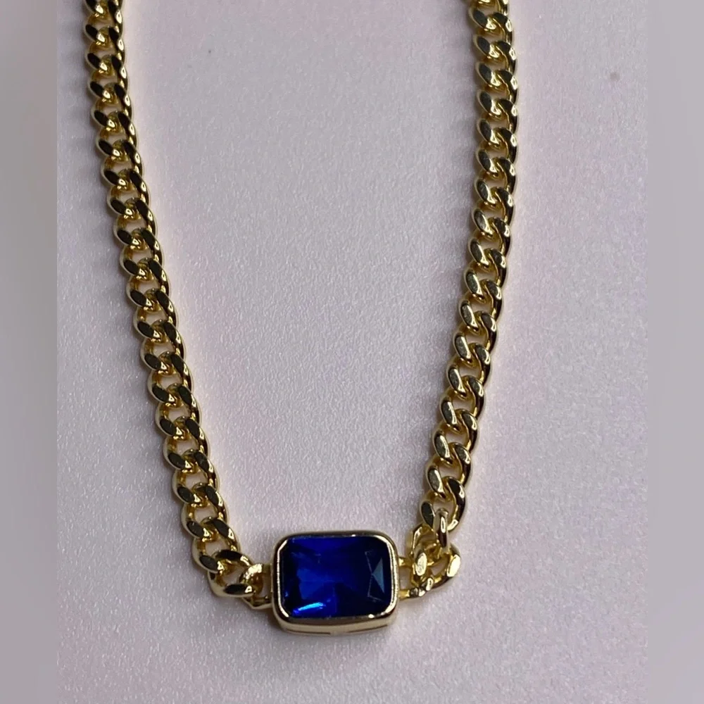 SOLD.  STUNNING BLUE SAPPHIRE & GOLD BRACELET - Picture 4 of 4